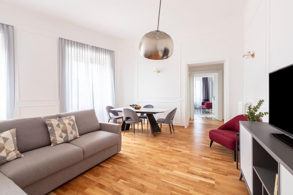Sjr Luxury Apartment Trevi Fountain Róma Kültér fotó